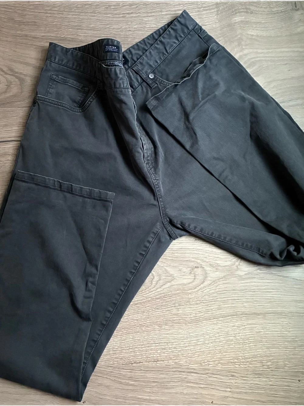 7Diamonds Clifton Pants Men’s 42x30 Slim Straight Stretch Chino Casual Dark Gray